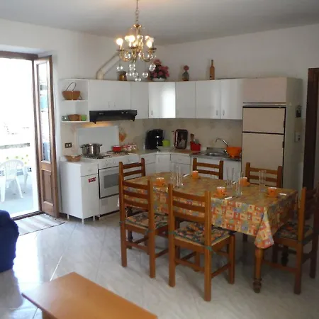 Village House Apartment