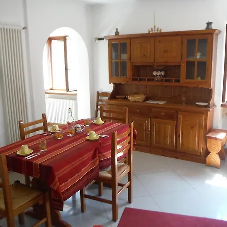 Village House Apartment