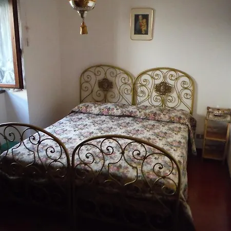 Apartment Village House Gravedona