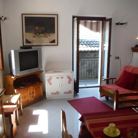 Village House Apartment Gravedona