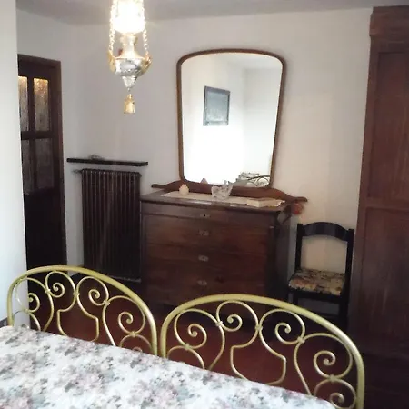 Village House *